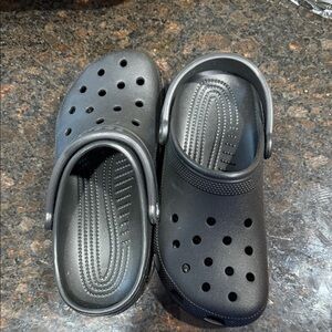 CROCS Black Slip-On Clogs